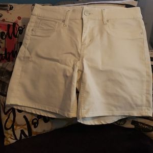 SEVEN 7 White jean shorts